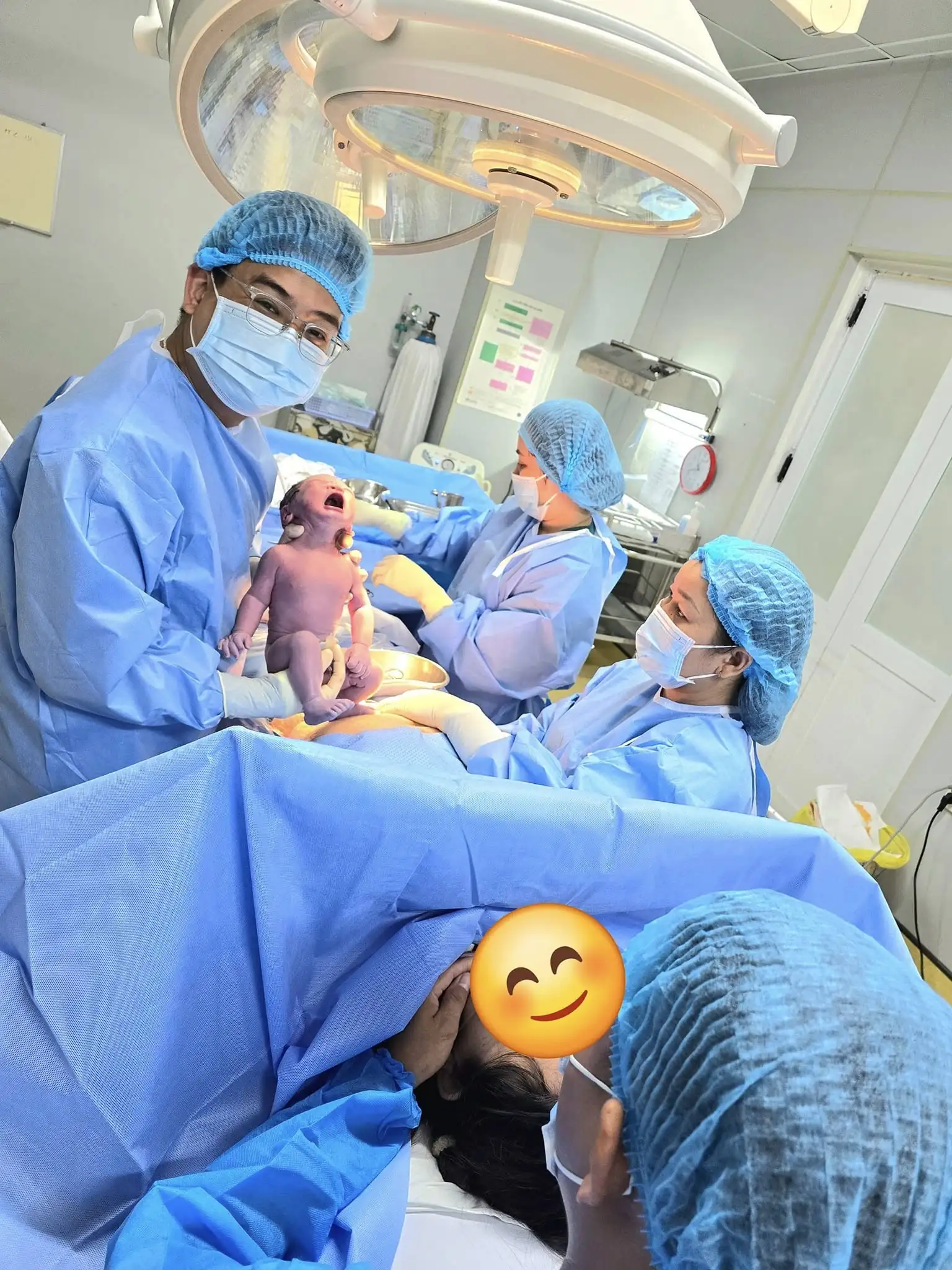 Lấy Cao Răng Siêu Âm Tại Nha Khoa Dr Khởi – Sạch Sâu, Không Đau, An Toàn